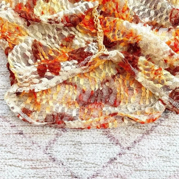 NWOT free people• Solana sheer ruched lace top size small - Picture 7 of 8